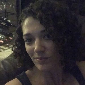 Meet your Posher, Karissa